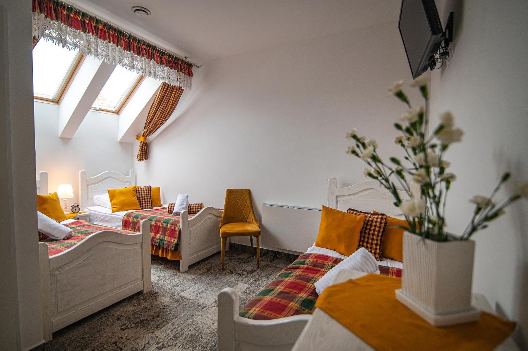 Alloggio per agriturismo Modra Sikorka